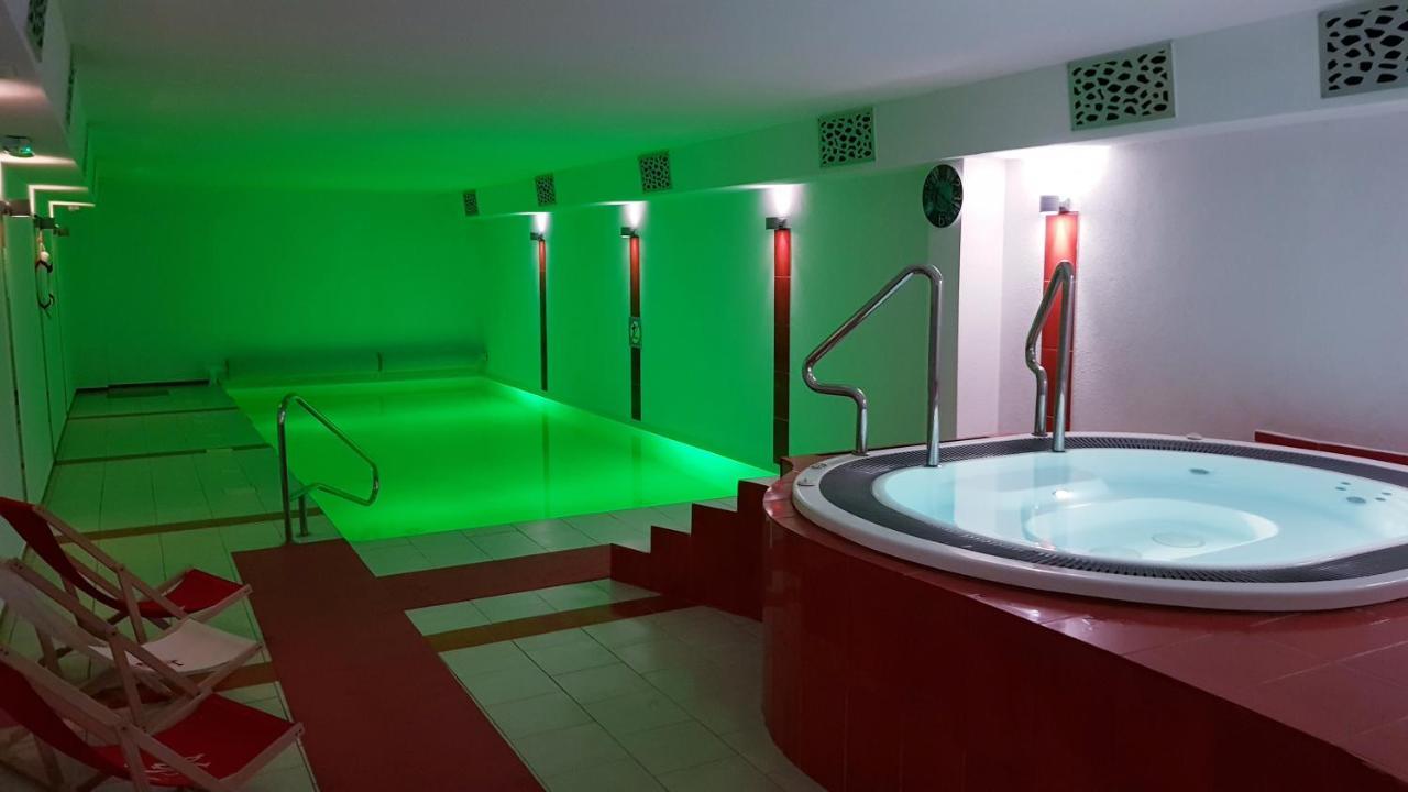 Akwamaryn Prázdninový areál 3*